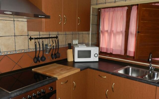 Apartamentos Rurales Los Falares