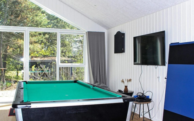 10 Person Holiday Home in Blavand
