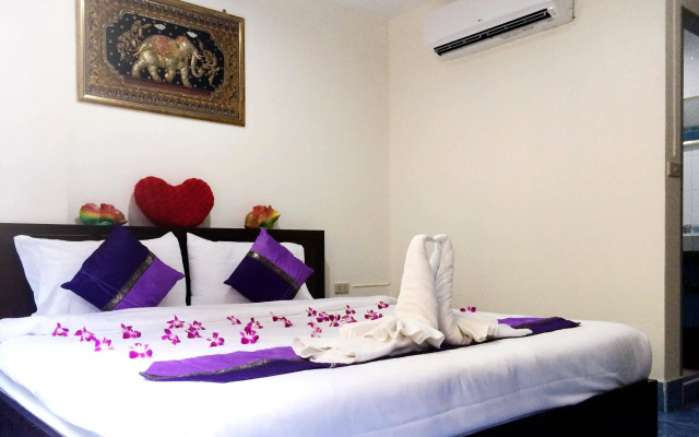Patong Ours Guesthouse