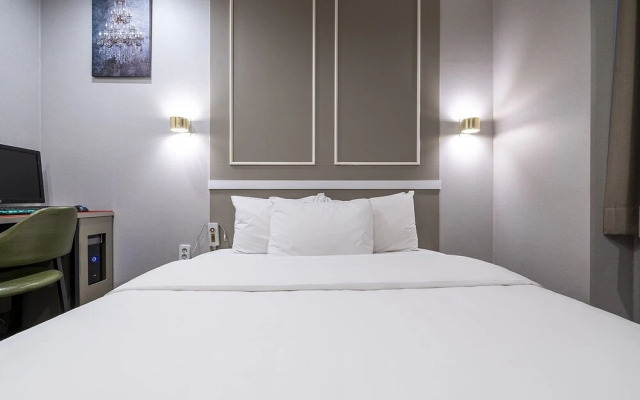 Wonju Hotel V