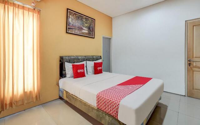 OYO 90935 Rumah Kost Metroliving