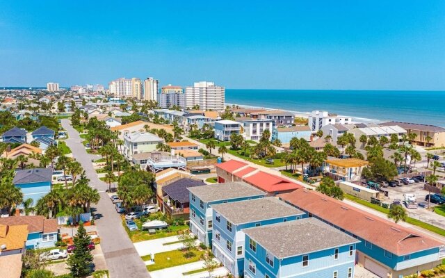 Beach Escape Four - Luxury Townhome