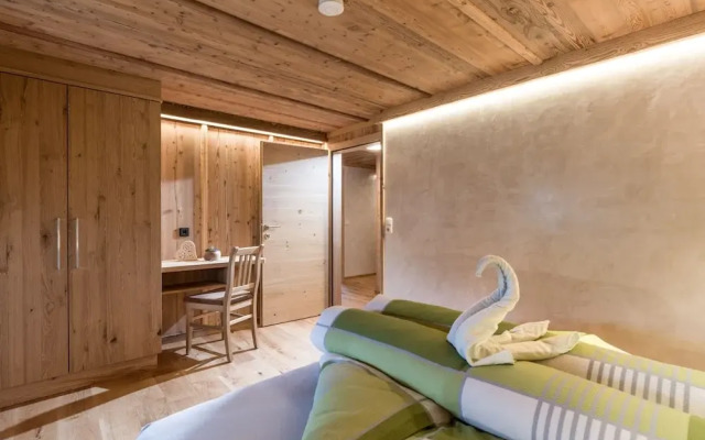 Pleasant Apartment in Hopfgarten near Ski Area