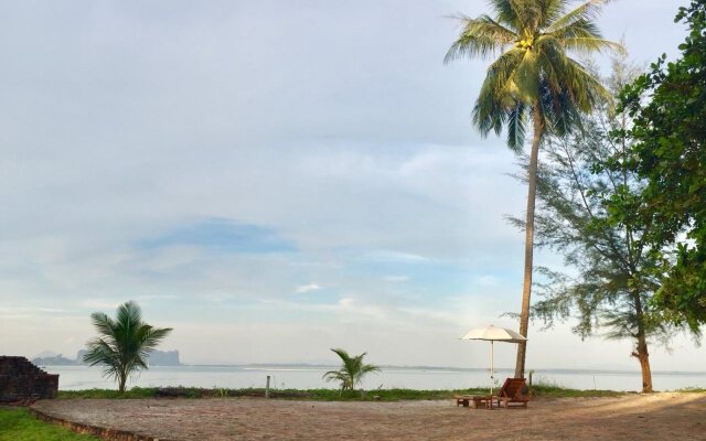 Chandra De Libong B&B