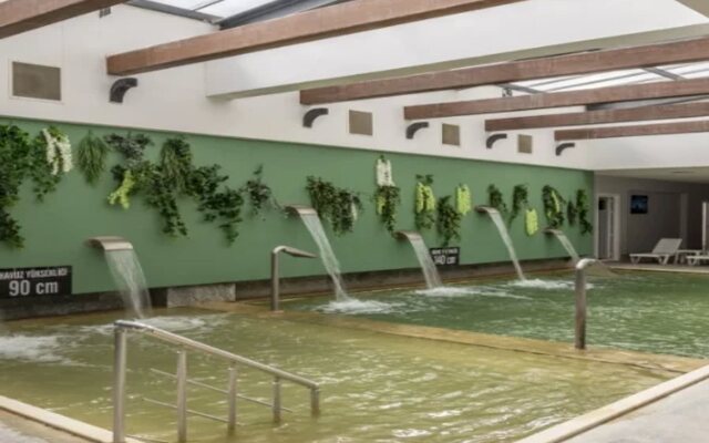 Seven For Life Thermal Hotel
