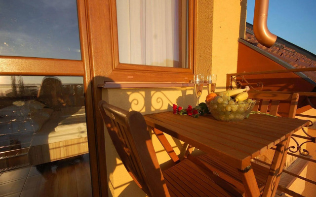 Sunshine Hotel - Budapest