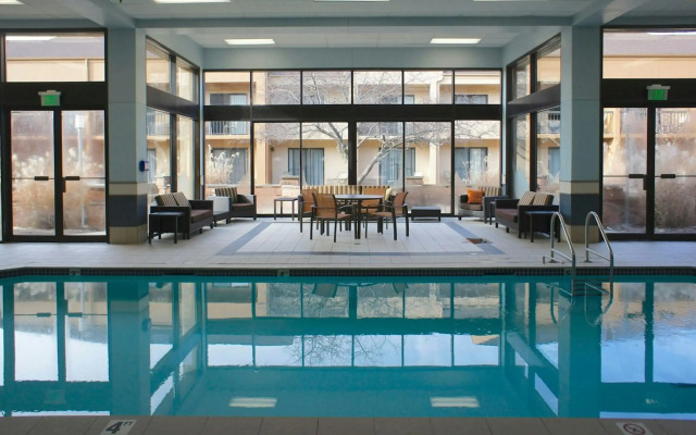 Courtyard by Marriott Rockford
