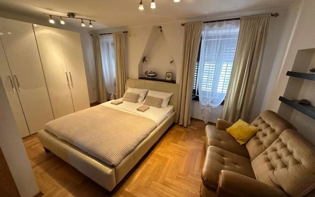 Maremi Izola Apartment