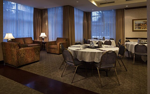 Delta Hotels by Marriott Whistler Village Suites