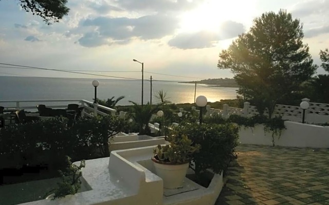 Villa Satyria B&B