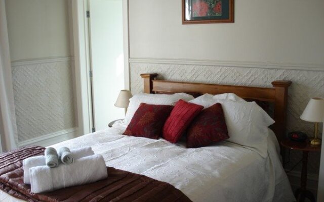 Hazel House Boutique Bed & Breakfast