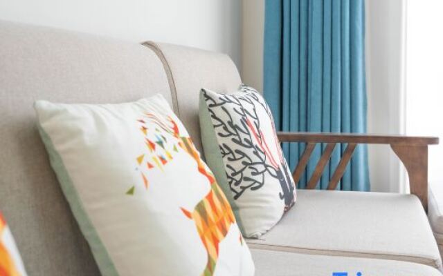 Fuying Mingting Shanghai Hotel (Jinshan Wanda Plaza)