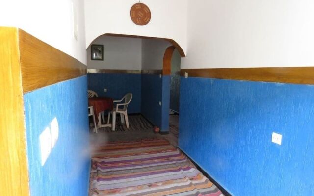 Dar le lion dades