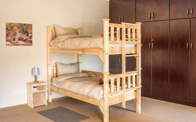 Sea View Backpackers - Hostel