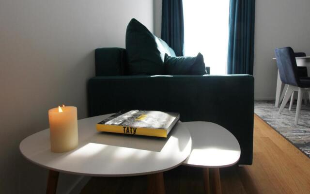 Alkima 1 BR apartment with a sea view
