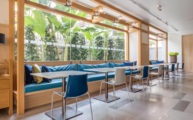 Holiday Inn Express Bangkok Sathorn by IHG