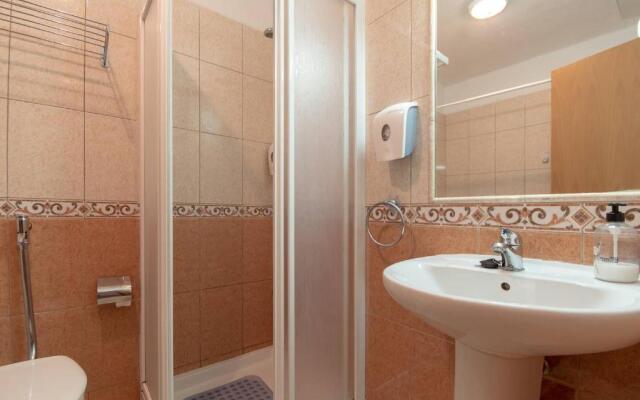 Santa Maria 105 - Two Bed with sea views