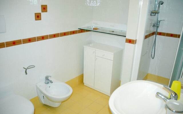 Elegant Villa a few Meters From the Beach