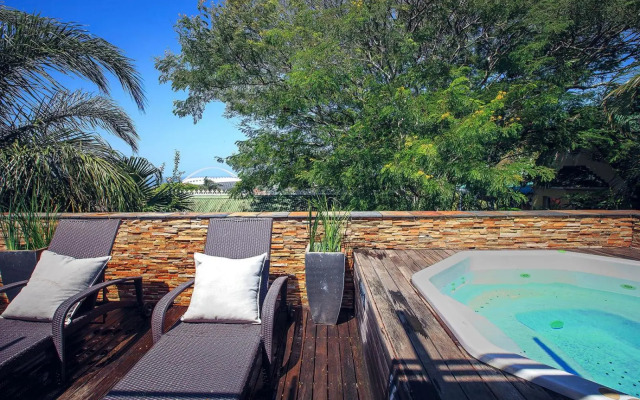 Goble Palms Guest Lodge & Urban Retreat