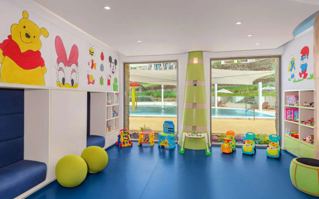 Hilton Dead Sea Resort & Spa