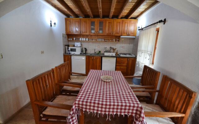 KAY7200 Villa Ilayda 4 Bedrooms