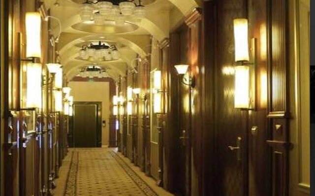 The Mansion Hotel
