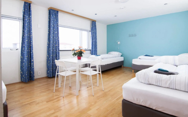 Start Hostel