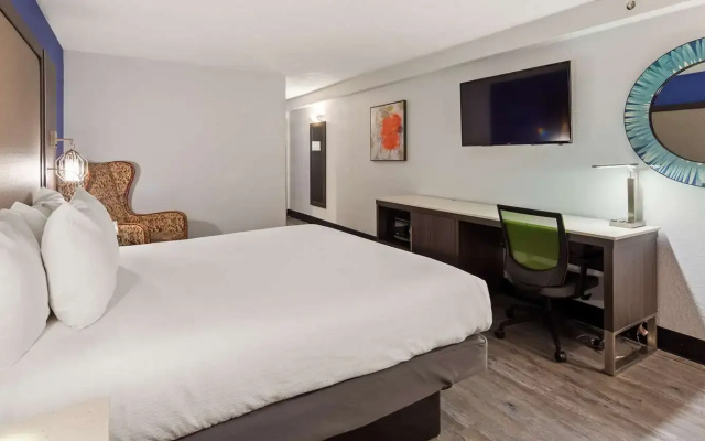 Best Western Plus Executive Residency Denver - Central Park Hotel