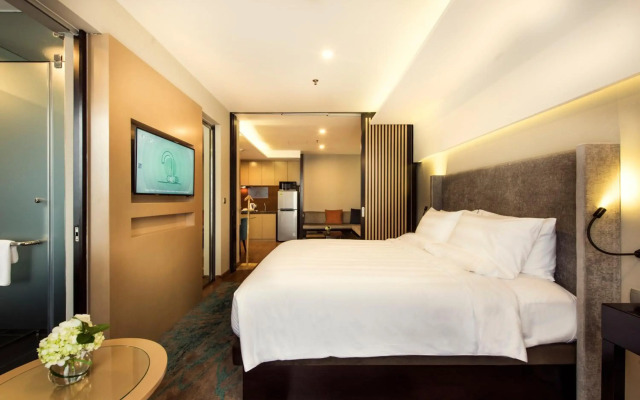 Novotel Suites Hanoi