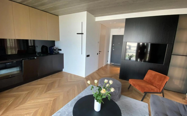 J. Ralio apartamentai