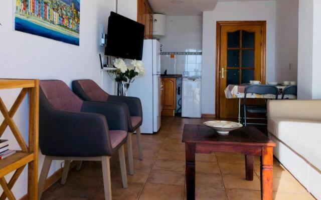 AR27-2 Apartamento en primera línea del mar