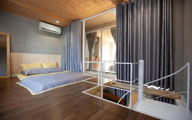 Soc House 1