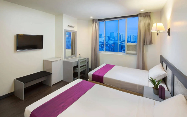 V Hotel