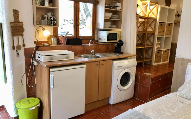 Cala Canyelles Holidays Apartments