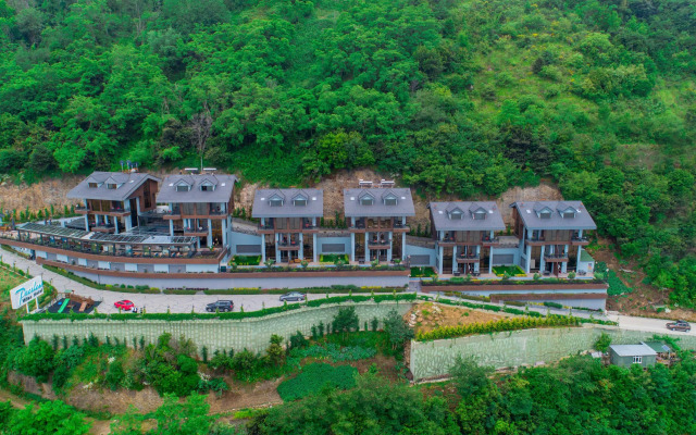 Peerless Villas Hotel