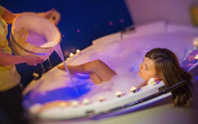 Cottonina Hotel & Mineral SPA Resort