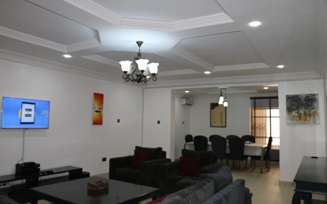 Gidihotel KIRA