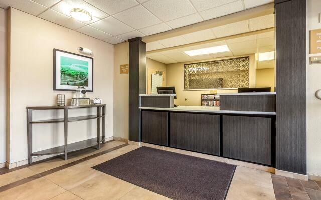 Candlewood Suites Lincoln, an IHG Hotel