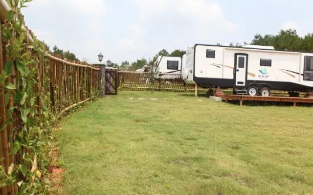 Gao'an buffalo RV Camp