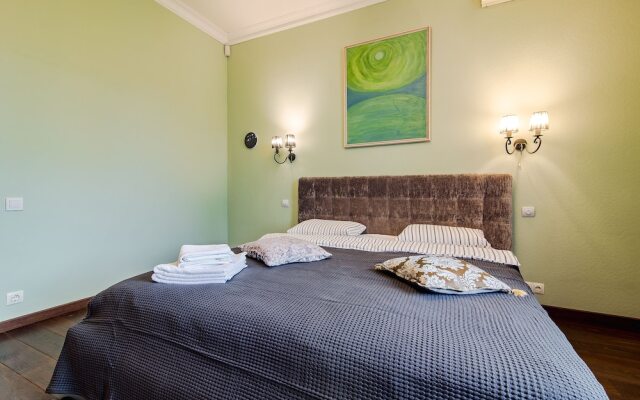 Premium Apartment Smolenskiy 22-10