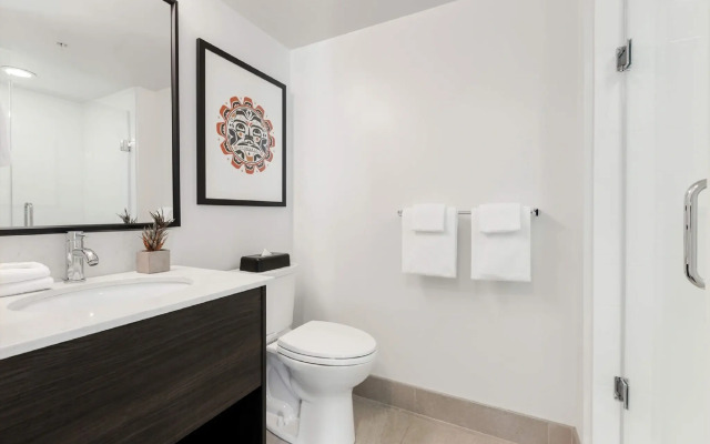 WorldMark Vancouver - The Canadian