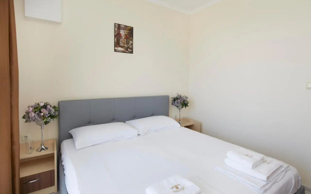 Villa Sardinia Apartments