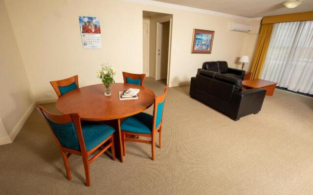 Springwood Tower Apartment Hotel