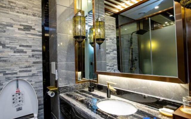 Meng Hai Ye Zhen Jiu Dian