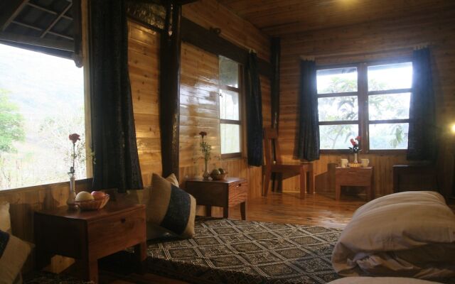 Tavan Ecologic Homestay