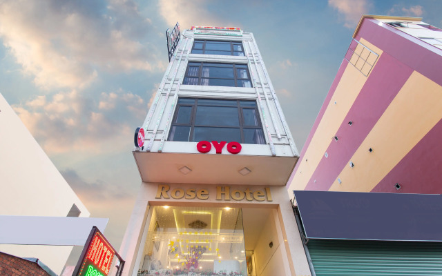 Rose Hotel