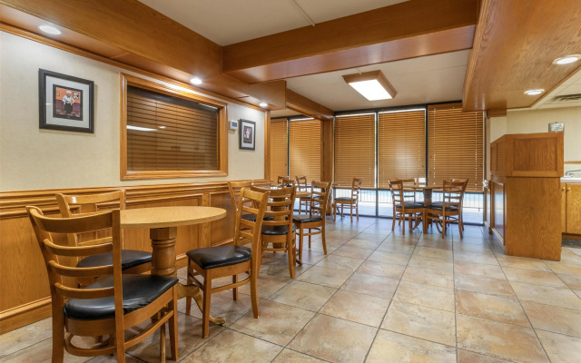 SureStay Plus Hotel By Best Western Poteau