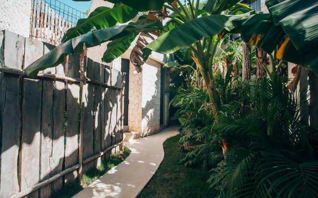 Round Villa Private Pool & Jungle rooftop 2A