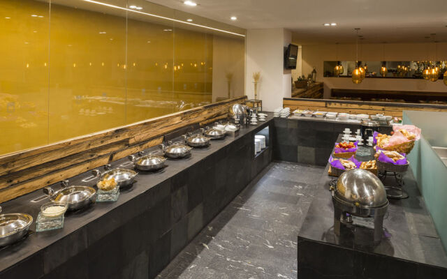 Camino Real Hotel & Suites Puebla