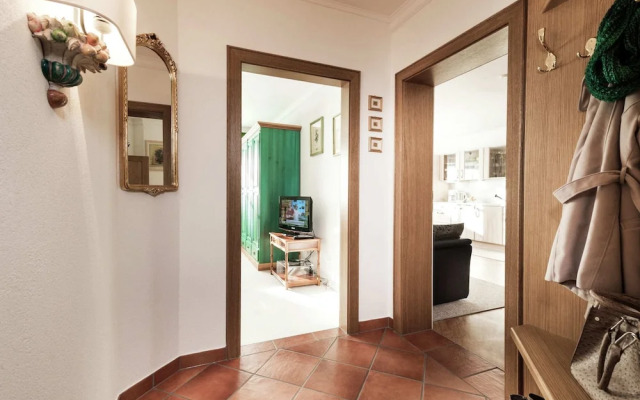 Playa Ge 205 A 2 Bedroom Condo by Redawning